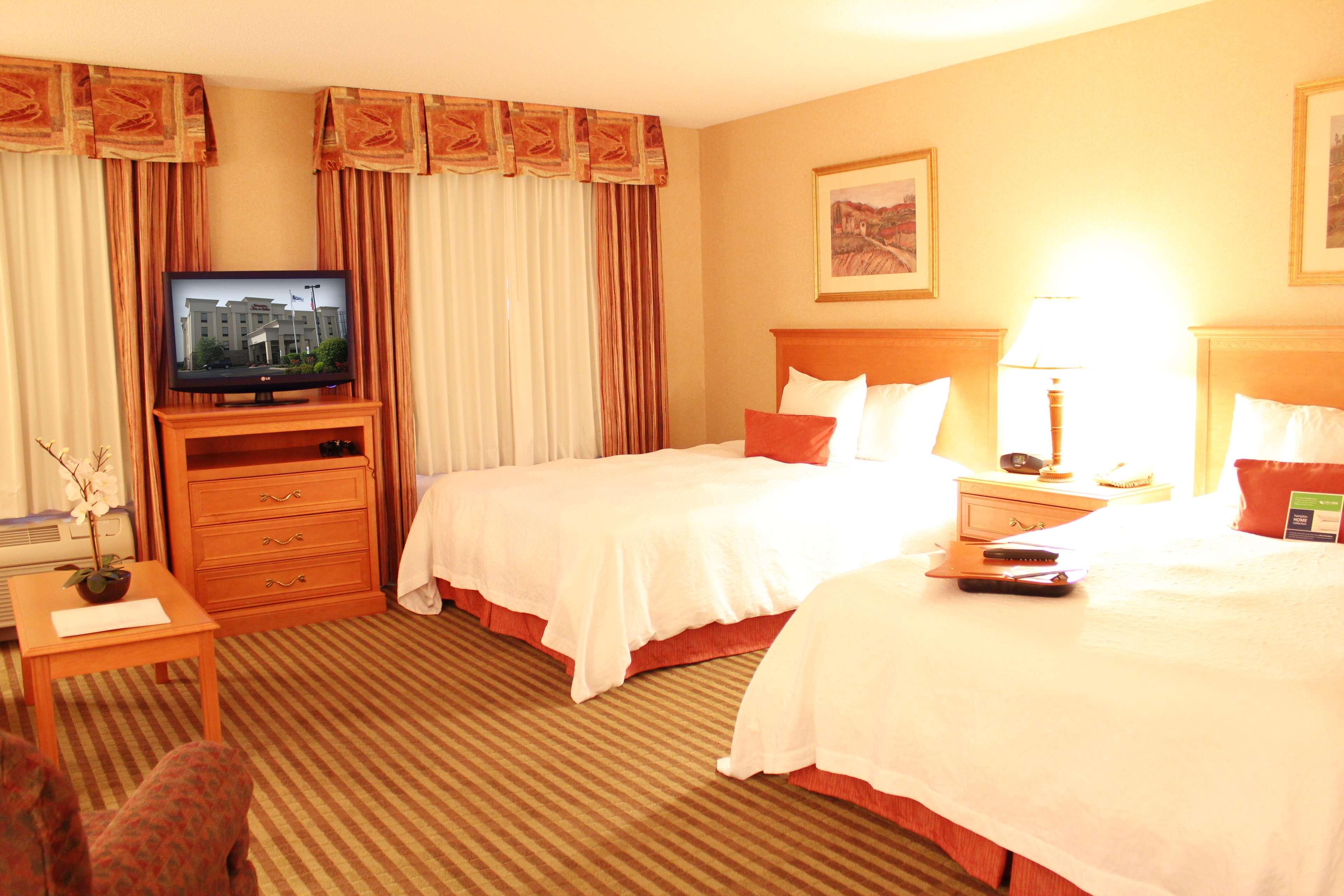 Hampton Inn & Suites Addison Zewnętrze zdjęcie