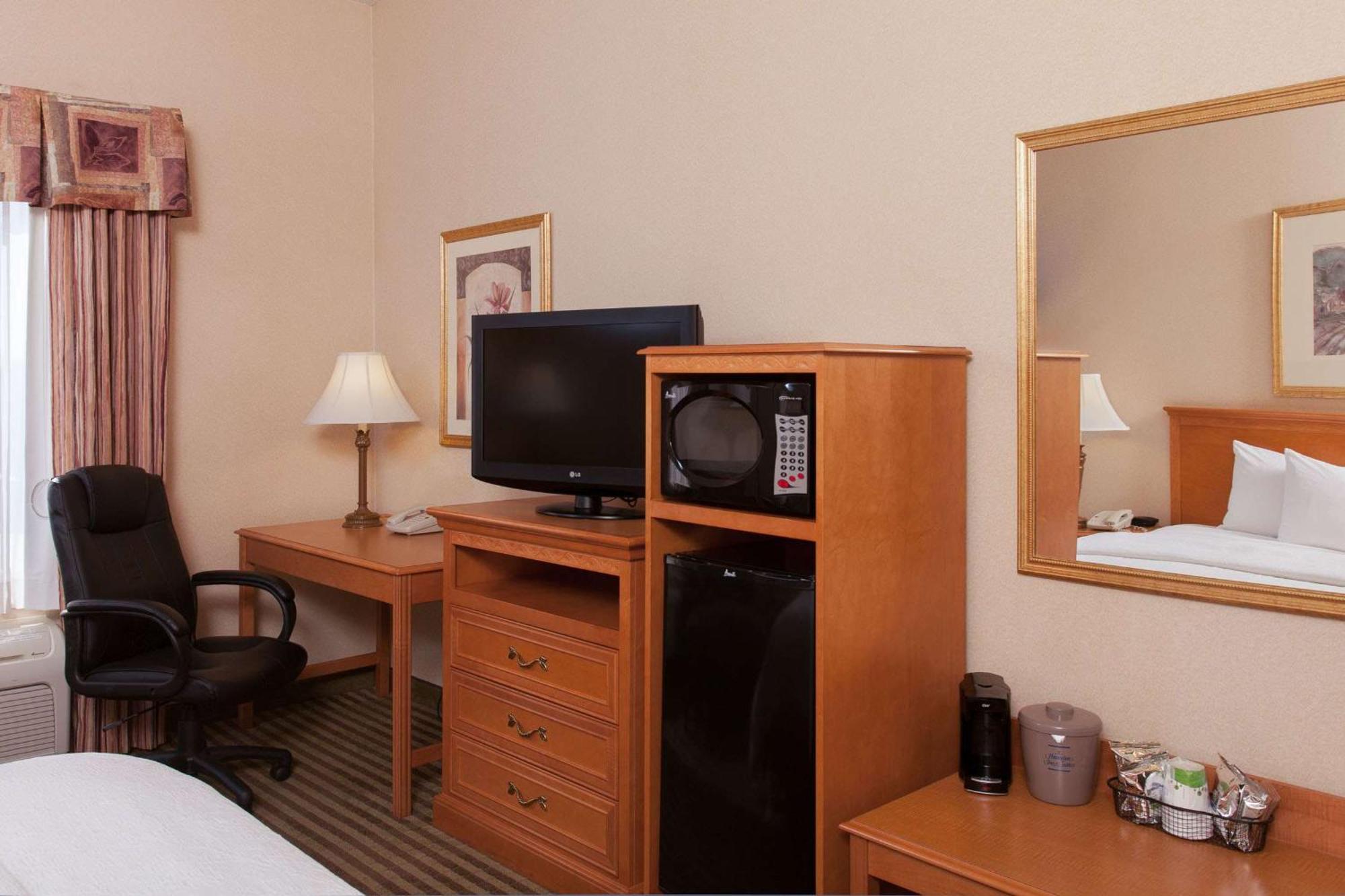Hampton Inn & Suites Addison Zewnętrze zdjęcie